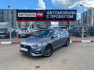 2018 Hyundai Solaris II, серый, 1030000 рублей, вид 3
