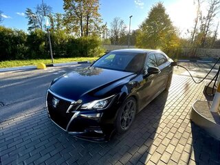 2016 Toyota Crown XIV (S210) Рестайлинг, чёрный, 2800000 рублей, вид 3