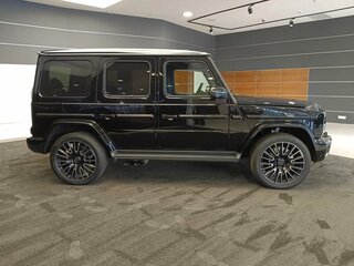 2024 Mercedes-Benz G-Класс AMG 63 AMG II (W465) Рестайлинг, чёрный, 29900000 рублей, вид 3