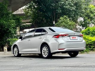 2023 Toyota Corolla XII (E210) Рестайлинг, серебристый, 1185000 рублей, вид 5