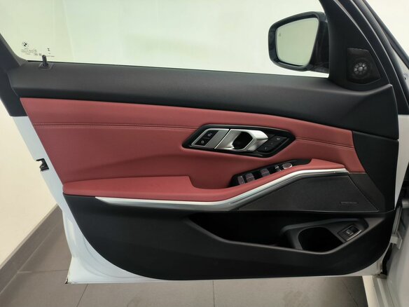 2025 BMW 3 серии Long 330Li VII (G2x) Рестайлинг 2, белый, 6200000 рублей - вид 19