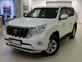 2015 Toyota Land Cruiser Prado 150 Series Рестайлинг 1, белый, 2590000 рублей, вид 1