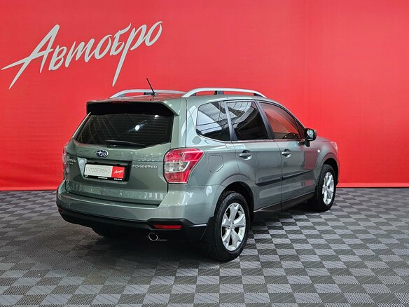 2014 Subaru Forester IV, зелёный, 1680000 рублей - вид 5