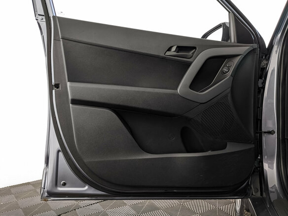 2019 Hyundai Creta I, серый, 1525000 рублей - вид 18