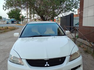 2005 Mitsubishi Lancer IX, белый, 550000 рублей, вид 2