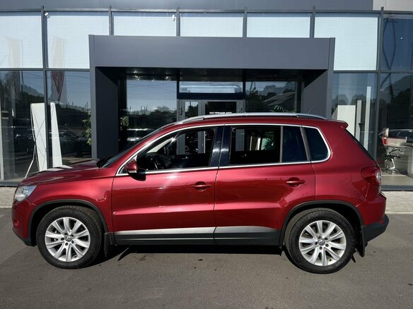 2011 Volkswagen Tiguan I, красный, 1070000 рублей - вид 7