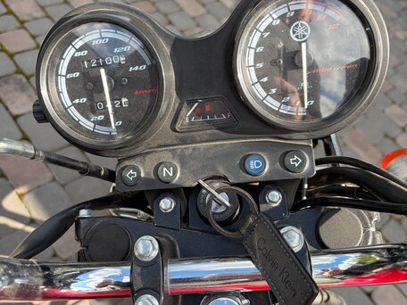 2012 Yamaha YBR125, красный, 110000 рублей, вид 2