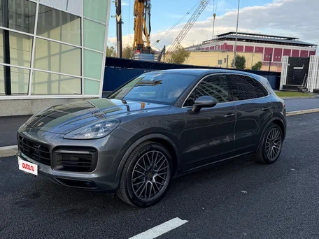2020 Porsche Cayenne E-Hybrid III, серый, 7950000 рублей, вид 1