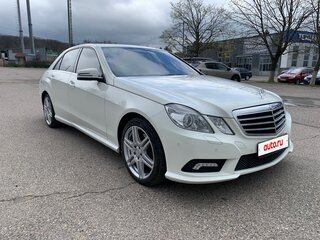 2010 Mercedes-Benz E-Класс 300 IV (W212, S212, C207), белый, 1500000 рублей, вид 2
