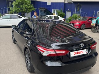 2022 Toyota Camry VIII (XV70) Рестайлинг, чёрный, 2550000 рублей, вид 4