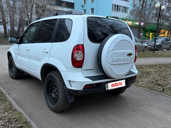 2014 Chevrolet Niva I Рестайлинг, белый, 850000 рублей - вид 15