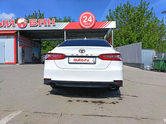 2019 Toyota Camry VIII (XV70), белый, 2150000 рублей - вид 5