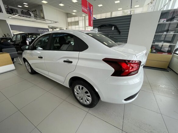 2026 Lada (ВАЗ) Iskra, белый - вид 1