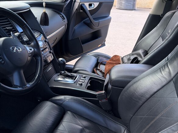2012 Infiniti FX37 II (S51), чёрный, 2000000 рублей - вид 8