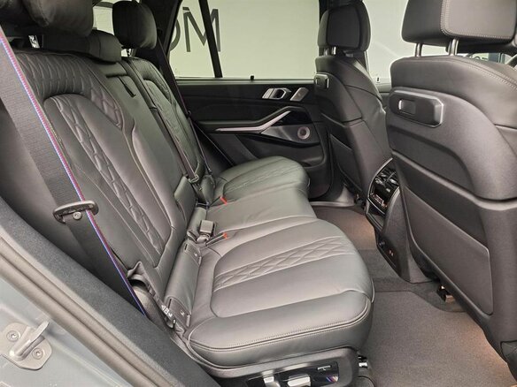 2026 BMW X5 40d IV (G05/G18) Рестайлинг, серый - вид 6