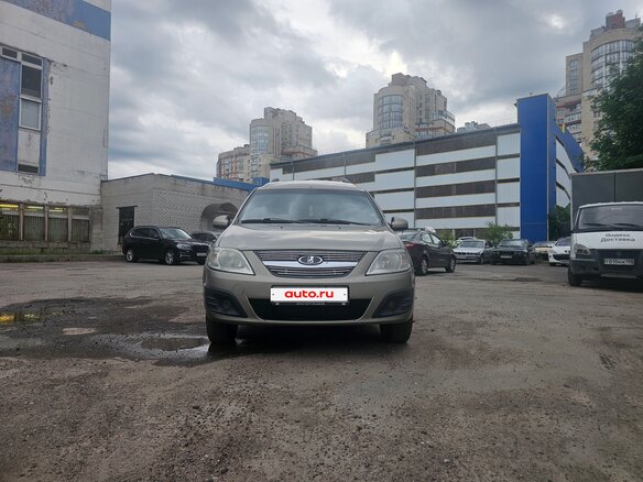 2015 Lada (ВАЗ) Largus I, бежевый - вид 1