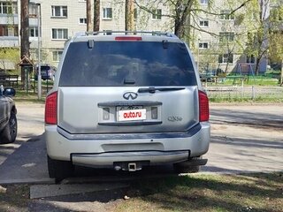 2005 Infiniti QX56 I, серебристый, 1200000 рублей, вид 3