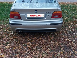 2000 BMW 5 серии 530i IV (E39) Рестайлинг, серебристый, 950000 рублей, вид 5