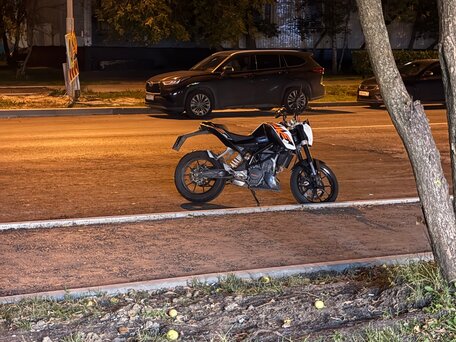 2013 KTM 200 Duke, белый, 199999 рублей, вид 2