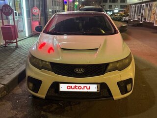 2010 Kia Cerato Koup II, белый, 890000 рублей, вид 1