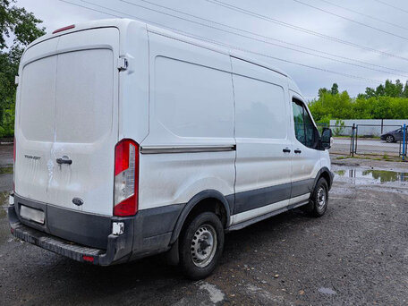 2021 Ford Transit, белый, 4300000 рублей, вид 3