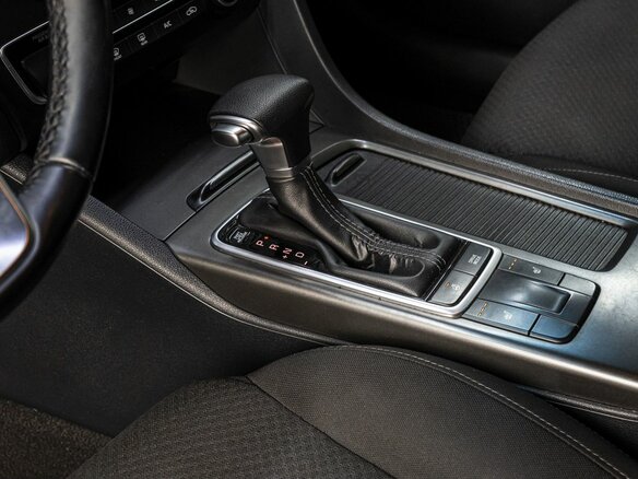 2019 Kia Optima IV Рестайлинг, чёрный, 1379000 рублей - вид 20