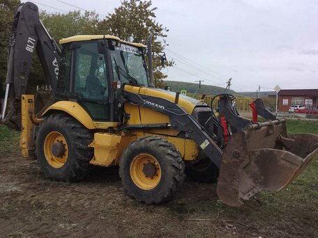 2006 Volvo BL, жёлтый, 4800000 рублей, вид 1