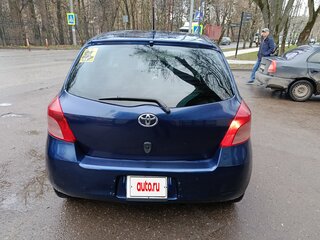 2005 Toyota Vitz I (P10), синий, 550000 рублей, вид 3