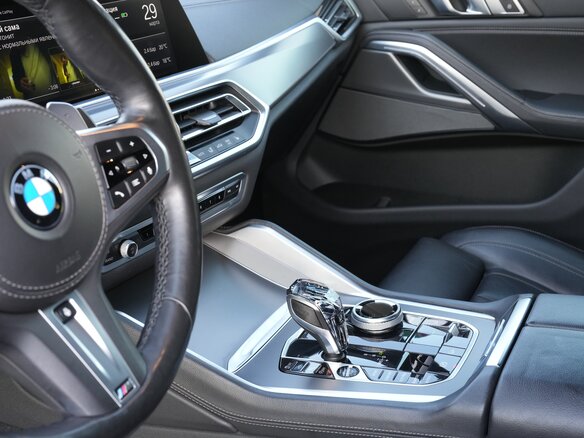 2019 BMW X6 40i III (G06), чёрный - вид 9