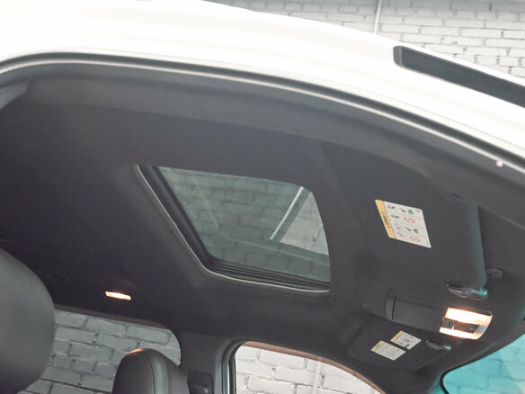 2012 Ford Explorer V, белый - вид 12