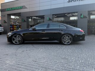 2018 Mercedes-Benz CLS 450 III (C257), чёрный, 4700000 рублей, вид 2