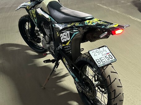 2021 BSE Z3, чёрный, 125000 рублей, вид 2