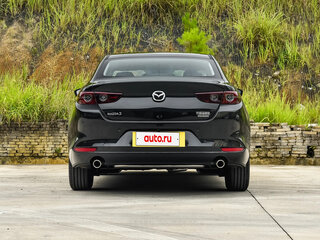 2025 Mazda 3 Axela IV (BP), чёрный, 1795000 рублей, вид 5