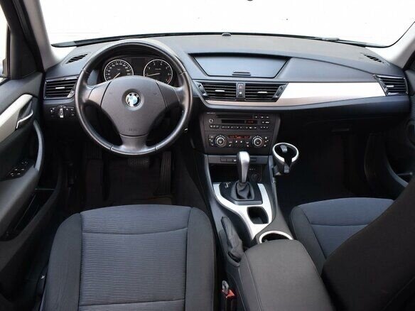 2012 BMW X1 18i I (E84) Рестайлинг, чёрный - вид 4
