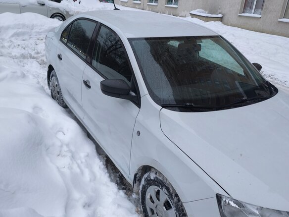 2016 Skoda Rapid I, белый, 900000 рублей - вид 2
