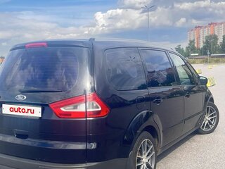 2011 Ford Galaxy II Рестайлинг, чёрный, 999000 рублей, вид 3