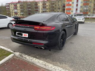 2016 Porsche Panamera Turbo II, чёрный, 5700000 рублей, вид 4