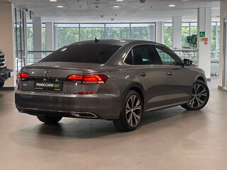 2021 Volkswagen Passat (North America and China) II (NA Market), серый, 1830000 рублей, вид 4