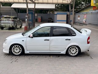 2010 Lada (ВАЗ) Kalina I, белый, 230000 рублей, вид 2