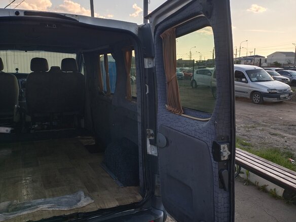 2003 Opel Vivaro, белый, 650000 рублей - вид 6