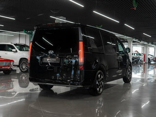 2026 Hyundai Staria I Рестайлинг, чёрный, 7000000 рублей, вид 5