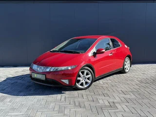 2008 Honda Civic VIII, красный, 695000 рублей, вид 1