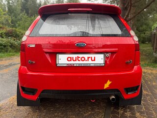 2008 Ford Fiesta Mk5, красный, 1333000 рублей, вид 4