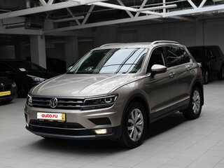 2018 Volkswagen Tiguan II, бежевый, 2395000 рублей, вид 3