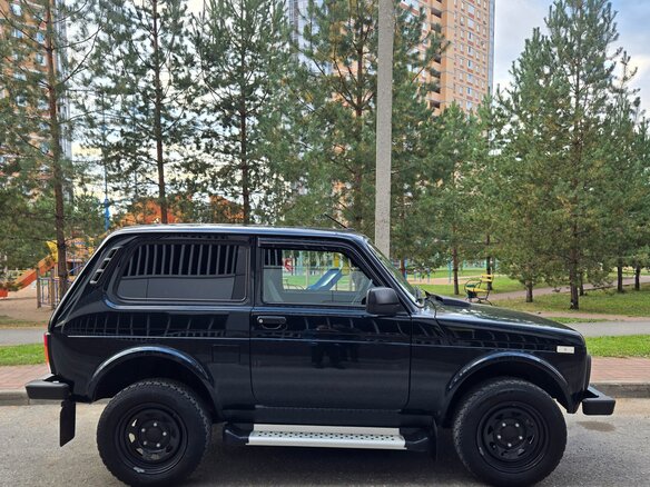 2024 Lada (ВАЗ) Niva Legend I, зелёный - вид 1