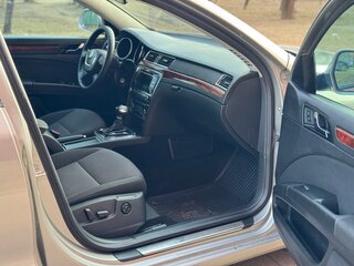 2009 Skoda Superb II, серый, 699000 рублей, вид 4
