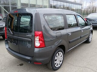 2026 Lada (ВАЗ) Largus I Рестайлинг, серебристый, 1657000 рублей, вид 5