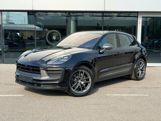 2026 Porsche Macan I Рестайлинг 2, чёрный, 12390000 рублей, вид 1