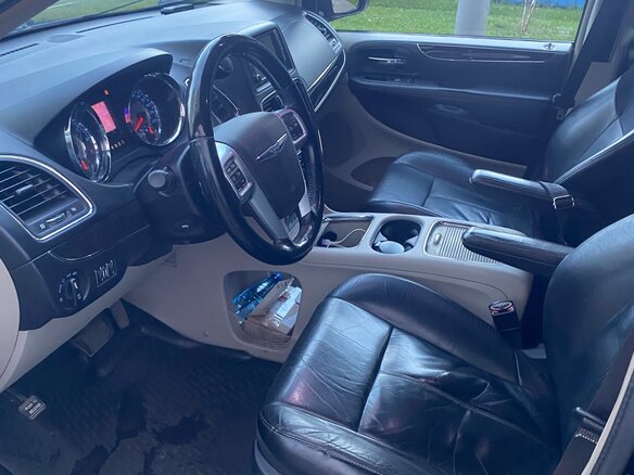 2012 Chrysler Voyager Grand V Рестайлинг, чёрный - вид 8