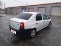 2013 Renault Logan I Рестайлинг, белый, 380000 рублей - вид 2